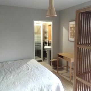 Chambre calme ouvrant sur magnifique rooftop - Toulon - 1