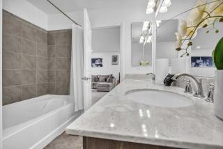 The Modern Gem - Sparkling New Villa - 8