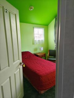 Susan's Holiday House - Hamilton - 2