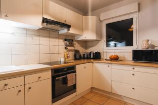 Pisana House - Appartement de charme tout confort - Annemasse - 5