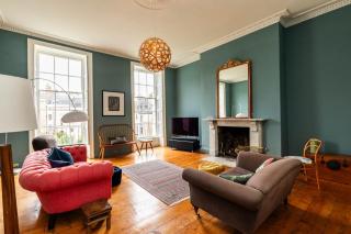 Grand Georgian Townhouse with Garden - Bath - 3