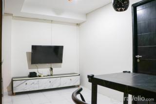 Warm and Homey 2BR at Sentraland Cengkareng Apartment By Travelio - Jakarta - 8