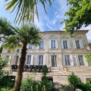 Le château de Willival pour 15 pers avec piscine - Saint-Ciers-dʼAbzac - 0