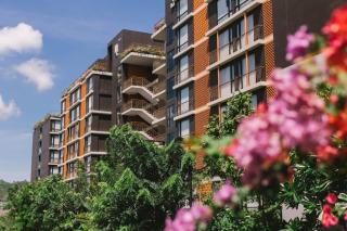 Balcony Courtyard Sriracha Hotel & Serviced Apartments - Si Racha - 9