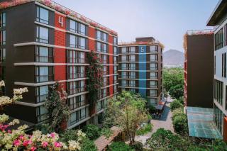Balcony Courtyard Sriracha Hotel & Serviced Apartments - 8