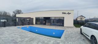 Villa Lago - - 6
