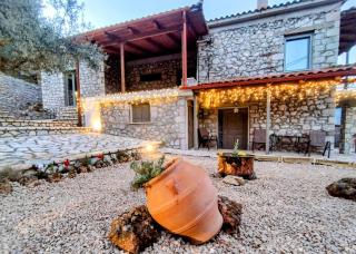 Lilea Elia & Petra - 2