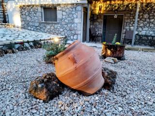 Lilea Elia & Petra - 1