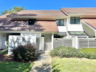 5080 Beachwalk - 2
