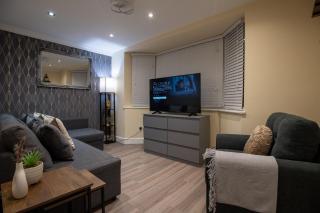 Luxury Ground Floor 2 Bedroom Apartment - London - 0