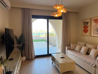 Stylish 1BR Ground With Free Pool & Lagoon Access In Gouna - Hurghada - 0