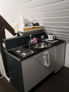 Stilvolle Altbauwohnung, Apartment Schlaf & gut - Höhr-Grenzhausen - 9