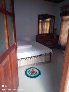 Milan Home Stay - Ella - 4