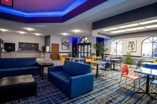 Coratel Inn and Suites By Jasper Eagan ST Paul Airport & Mall of America - Nicols - 8