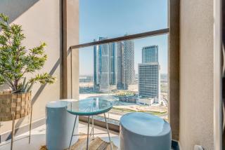 Waves - Modern Studio with Balcony in Business Bay - 7