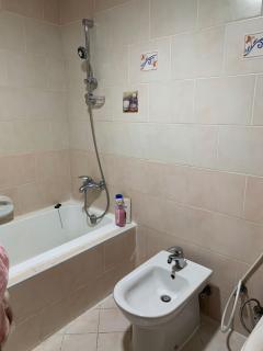 Warm Seaside Guesthouse - 2