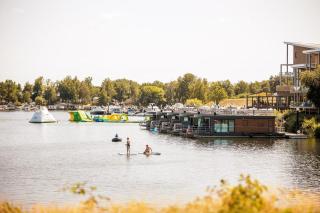 Floating House - Well - 5
