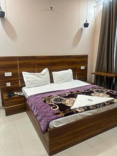 Hotel kartik - Mohali - 5