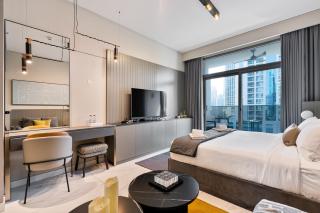 Upmarket Studio in Business Bay with a Gym and Pool - 2