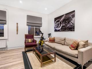 Pass the Keys Top Floor Chelsea Harbour Apartment - Londra - 9