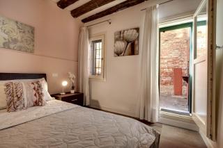 I Quattro Mori by Wonderful Italy - Venice - 9