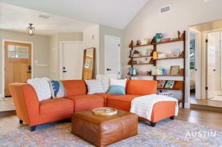Family 3BR 2BA Home Near Charming Main Street w Cowboy Pool by Austin Vacay - Round Rock - 9
