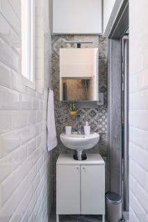 Hero's Haven Apartment - Budapest - 2