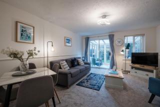 Stylish Beverley Home with Private Parking - 5