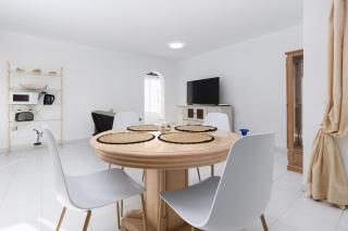 Home2Book Stylish Coastal Apartment, Corralejo - Corralejo - 2