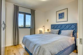 Blue Premium Apartment - CROWONDER LUXURY RENT - 2
