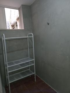 Quarto com cozinha e banheiro privado em casa ampla 130mt da praia - Salvador - 1