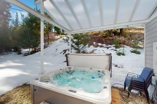 6 Acre Wilderness Retreat - 1