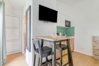Charming little house in th heart of Batignolles - Paris - 4