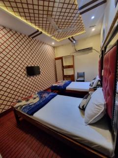 Kings Hotel - Sargodha - 8
