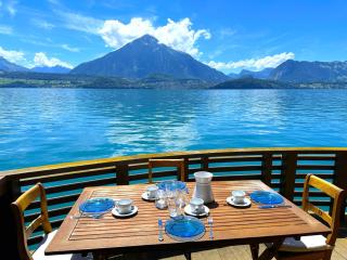 SwissHut Stunning Views Alps Lake - Chalet Monbijou - Sigriswil - 8