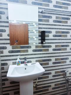 VCS Apartments Parassinikadavu - - 8