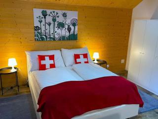 SwissHut Modern Chalet with Spa - Chalet Beunden - Beatenberg - 8