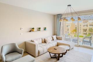 Radiant & Refined 2BDR MangroovyFree Beach & Pool - Hurghada - 4