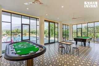 StayVista at The Grand Crest - Presidential Suite - Karjat - 7