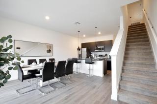 Brand New Townhouse In The Hub - 8