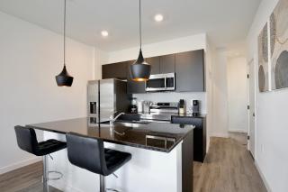 Brand New Townhouse In The Hub - 5