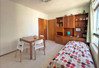 Apartamento Miramar Primera Linea de Playa - 3