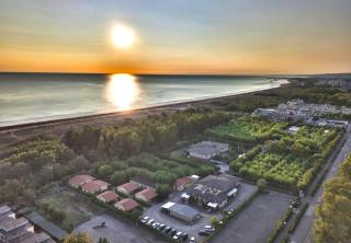 Happy Camp Mobile Homes in Il Pioppeto Camping&Residence - Marina di Montenero - 0