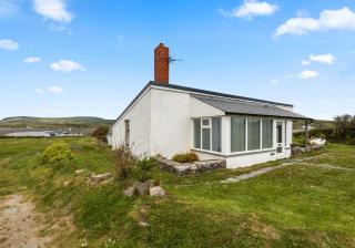 Camelot, Newport - A Pembrokeshire Waterside Cottage - Newport - 8