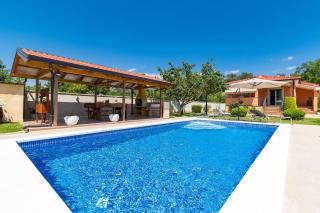 Holiday Home Dolinka - Pula - 9