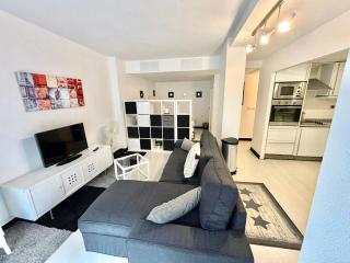 Spacious Ground-Floor Studio Apartment with Large Patio in Bellaluz - Atamaría - 6