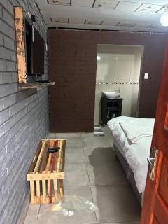 EzekMary Res - Polokwane - 9
