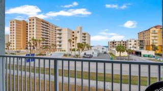 Relaxing Ocean Condo Steps from the Beach - Daytona Beach Shores - 5