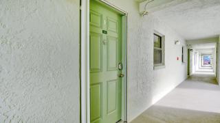Relaxing Ocean Condo Steps from the Beach - Daytona Beach Shores - 3