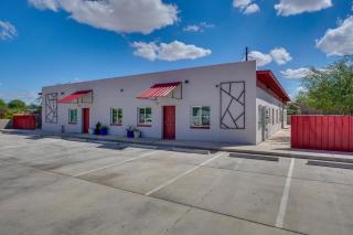 Patio and Shared Hot Tub Tucson Fourplex Townhome! - 8